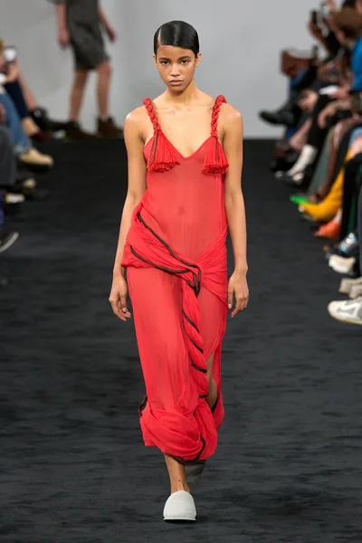 Look 23
